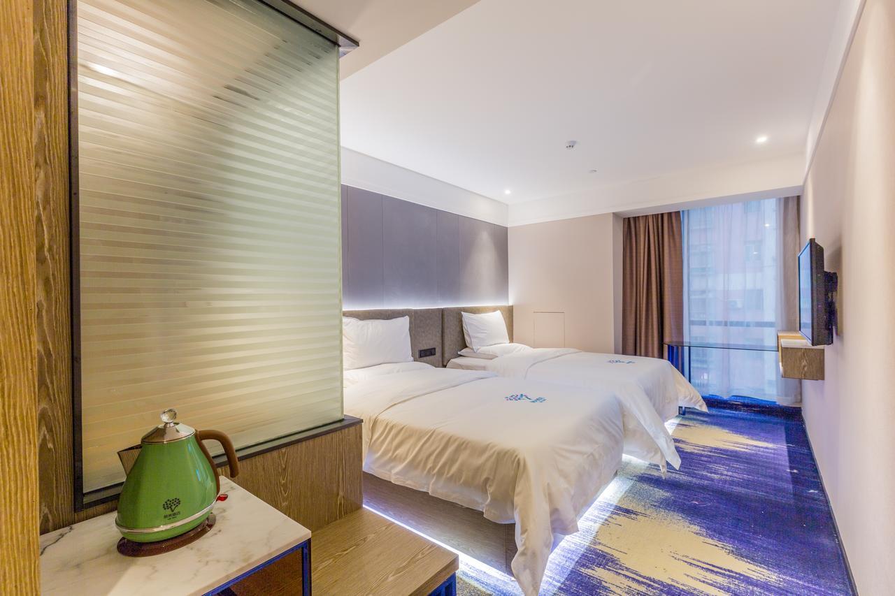 Lifu Hotel Wankel Jiang Tai Road Metro Station Branch Kanton Zewnętrze zdjęcie
