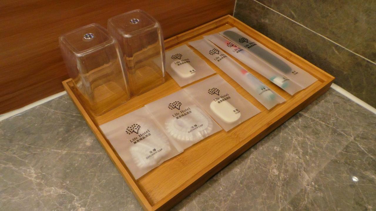 Lifu Hotel Wankel Jiang Tai Road Metro Station Branch Kanton Zewnętrze zdjęcie