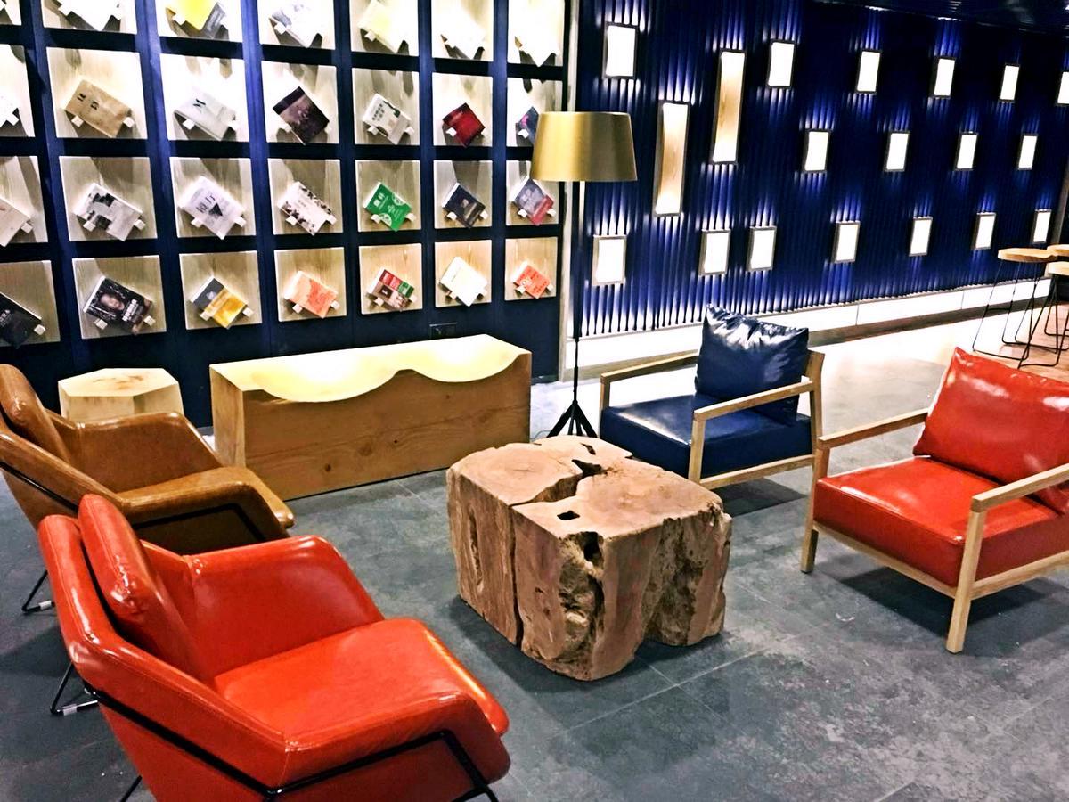 Lifu Hotel Wankel Jiang Tai Road Metro Station Branch Kanton Zewnętrze zdjęcie