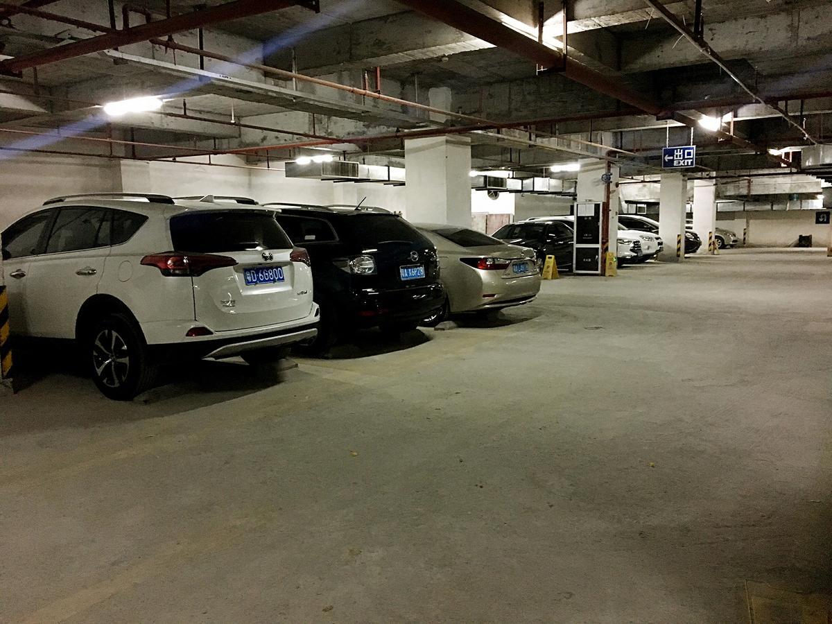Lifu Hotel Wankel Jiang Tai Road Metro Station Branch Kanton Zewnętrze zdjęcie