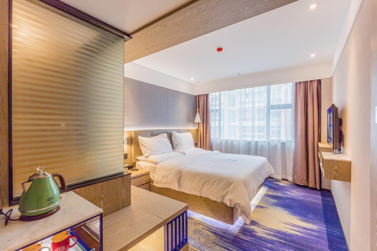 Lifu Hotel Wankel Jiang Tai Road Metro Station Branch Kanton Zewnętrze zdjęcie